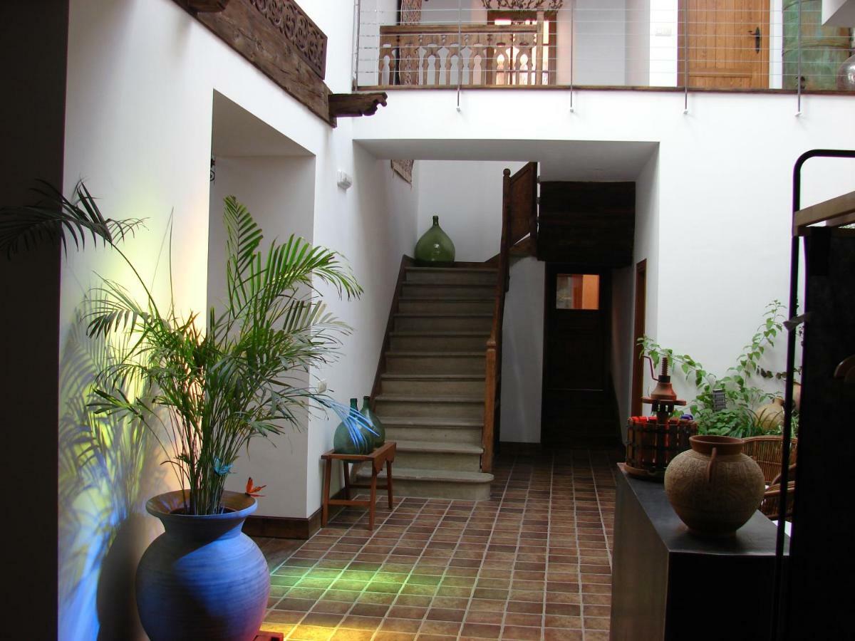 El Sueno De Lucrecia Guest House Villarrubia De Santiago Exterior photo